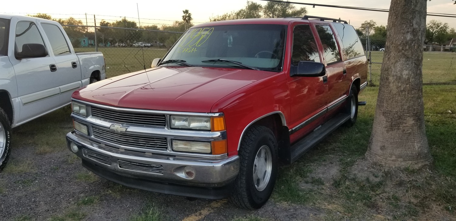 1999 SUBURBAN